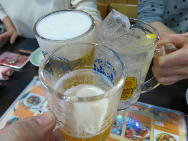 まずはビールで乾杯