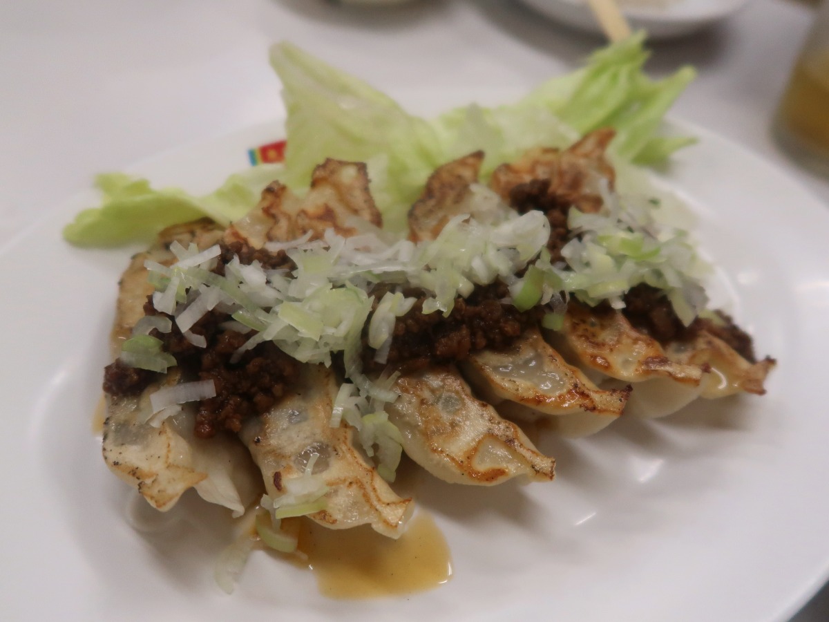 担々餃子 462円