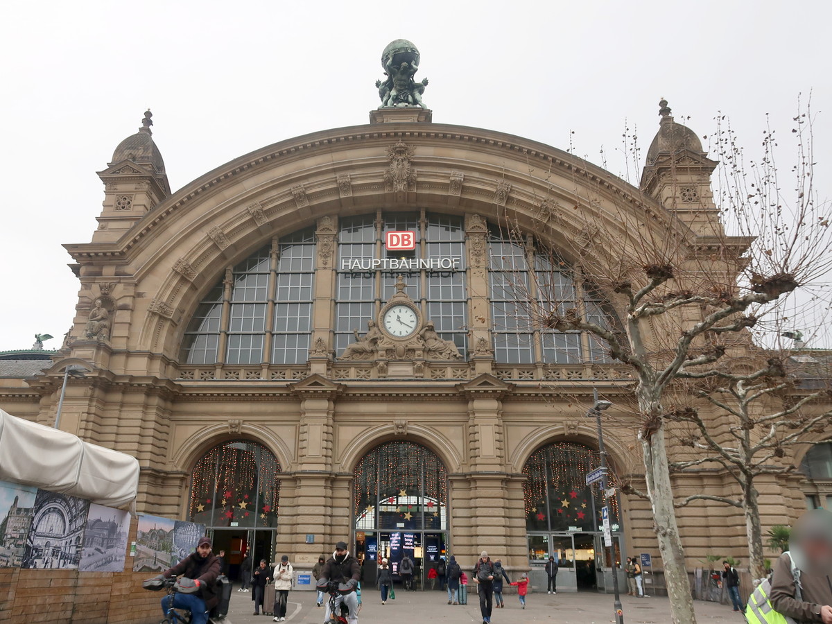 フランクフルト中央駅 外観