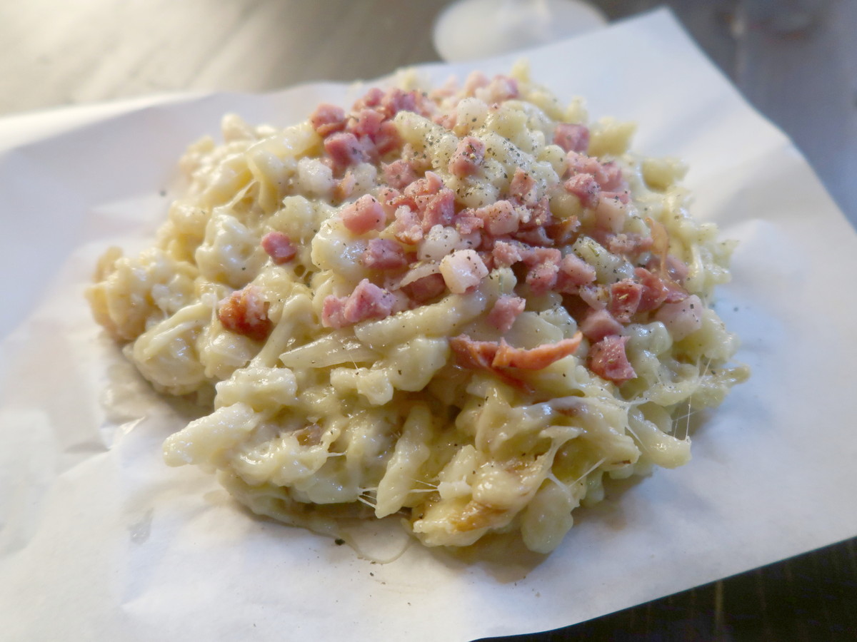 ハム入りケーゼ・シュペッツレ 14€