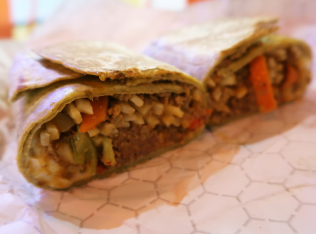Lo Mein Burrito　$7.99