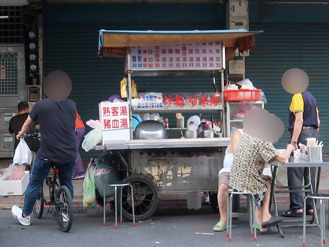 台北 西昌街 炒麵 炒米粉