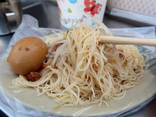 しっとり焼きビーフン、めっちゃウメーン